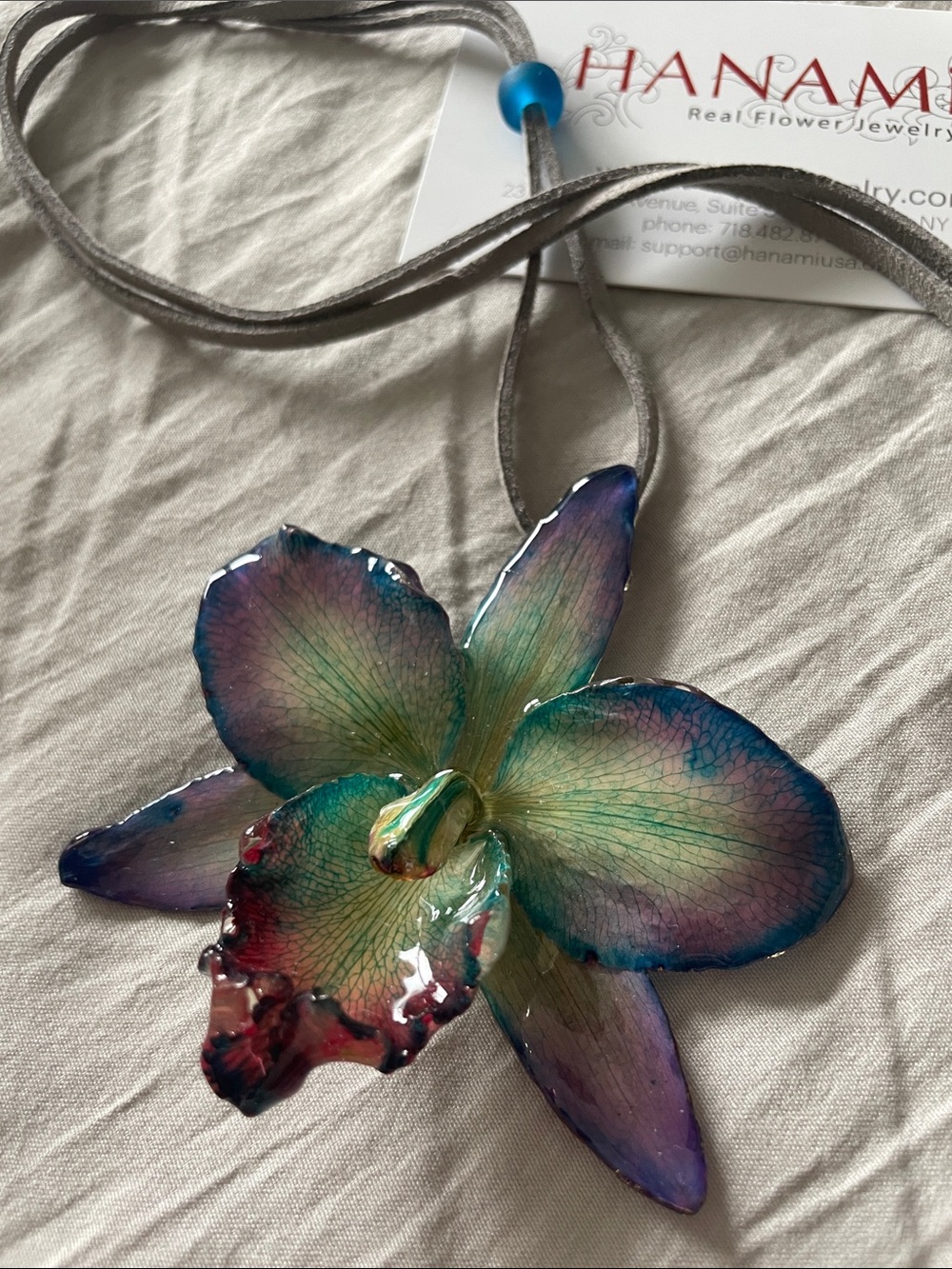 Iridescent Orchid Pendant Necklace - Green to Purple - Picture 3 of 4